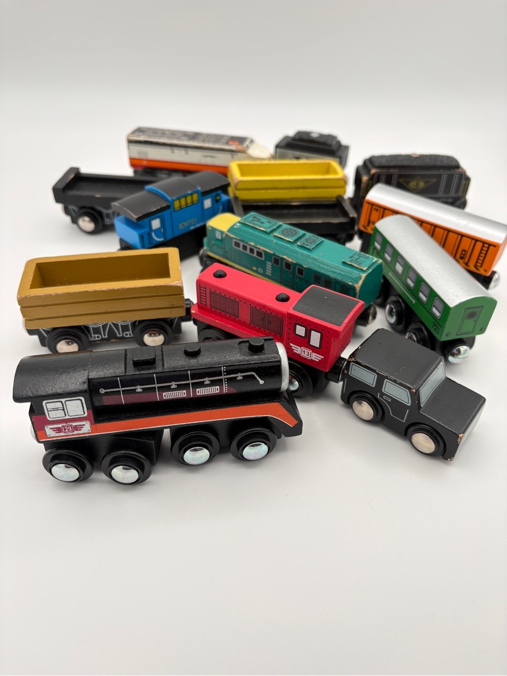 Mixed Lot of 14 Magnetic Wooden Train Cars